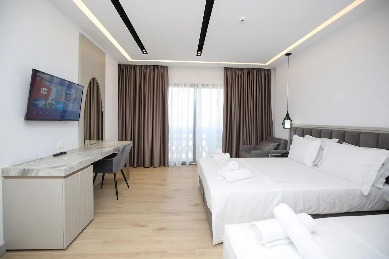 Chimaera Hotel Himare 4*,  Albanië