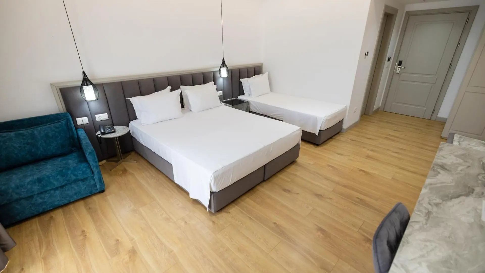 Chimaera Hotel Himara